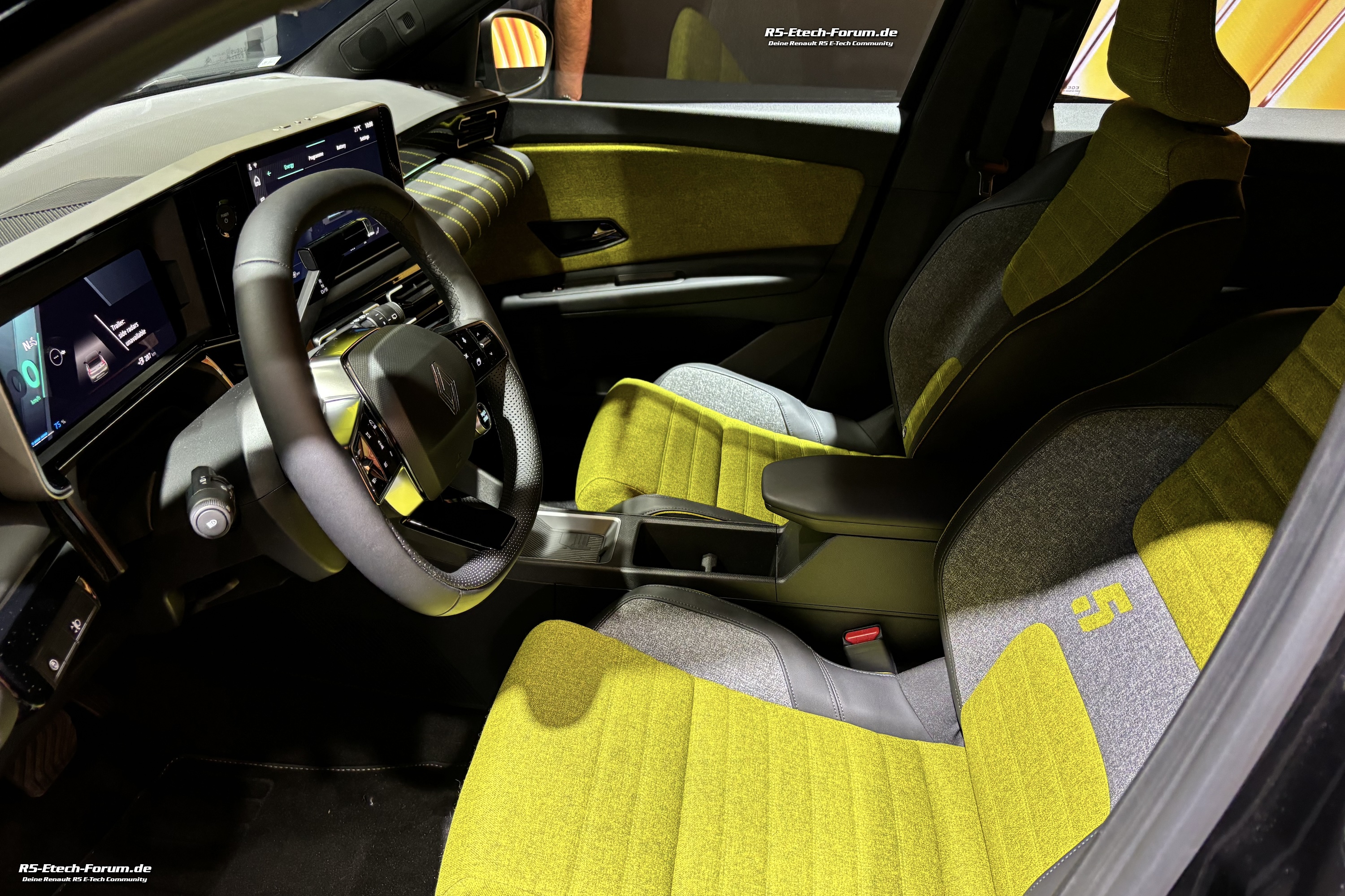 Renault5_Interieur_r5_etech_forum