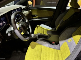 Renault5_Interieur_r5_etech_forum